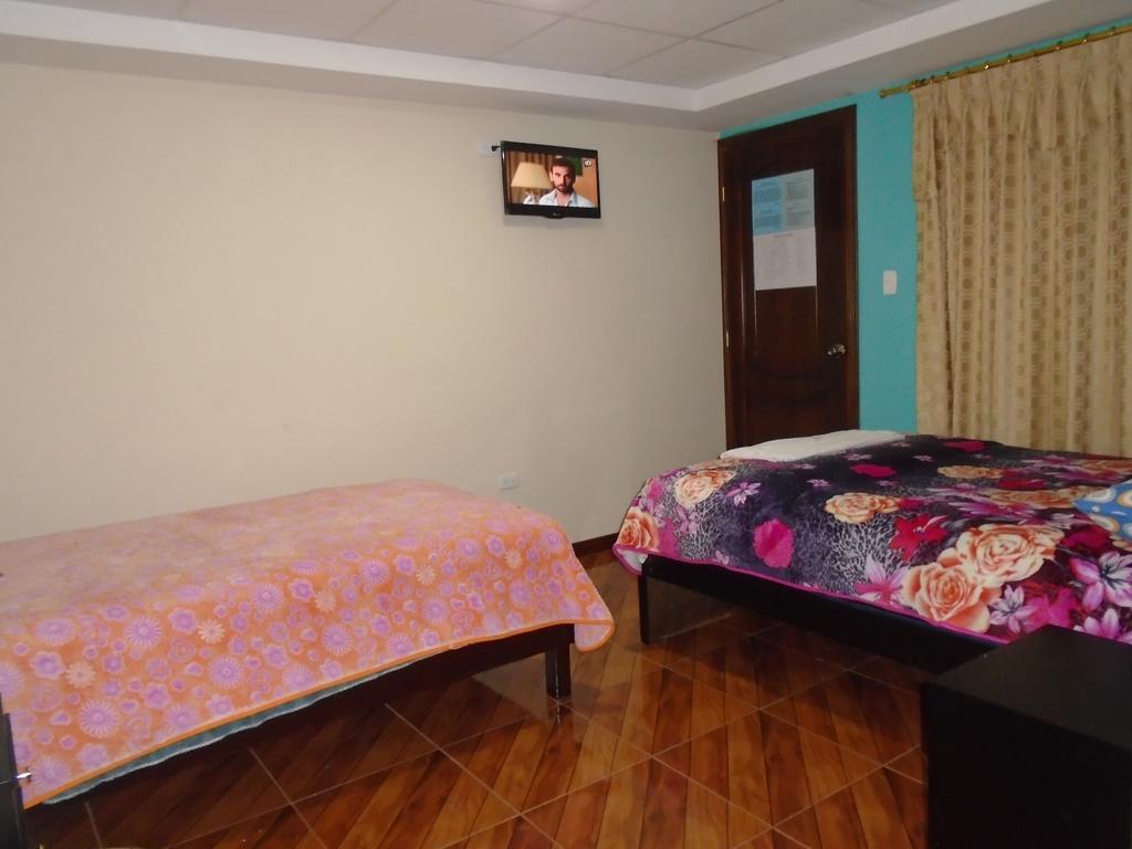 Hotel El Ejido Quito Pokoj fotografie