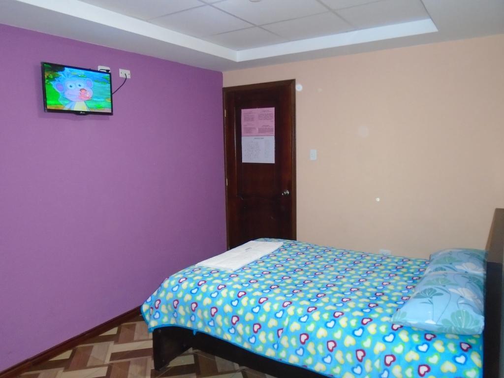 Hotel El Ejido Quito Pokoj fotografie